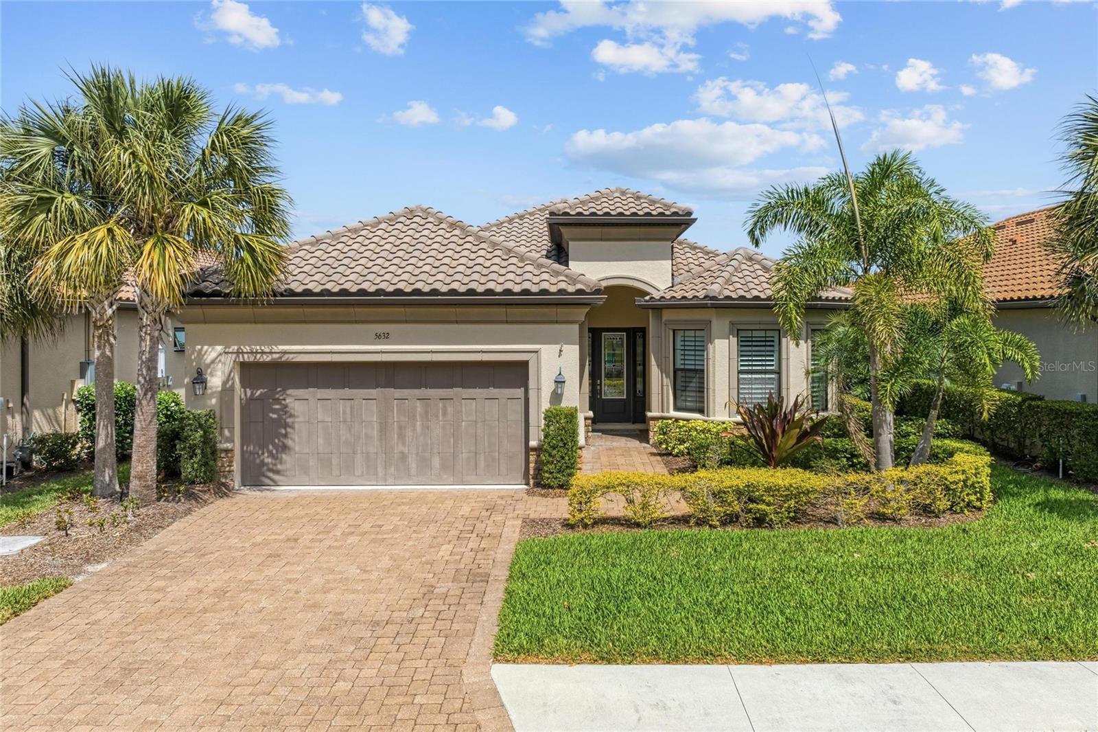 5632 Cantucci St, Nokomis, FL 34275