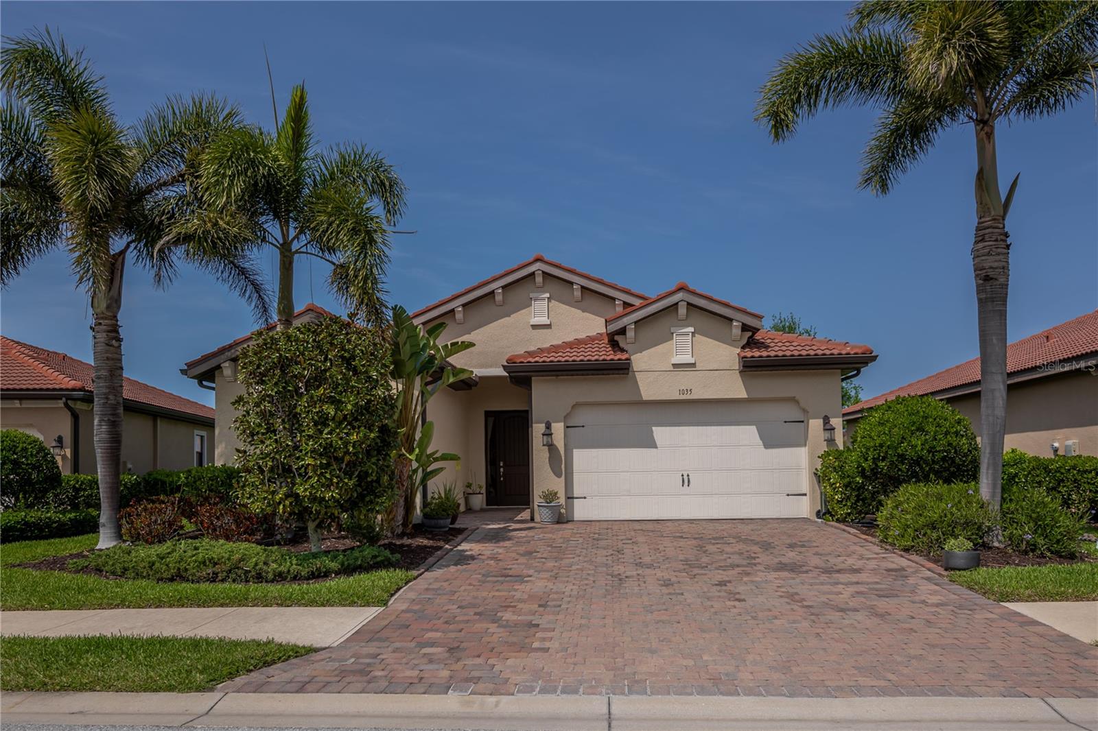 1035 Bradberry Dr, Nokomis, FL 34275