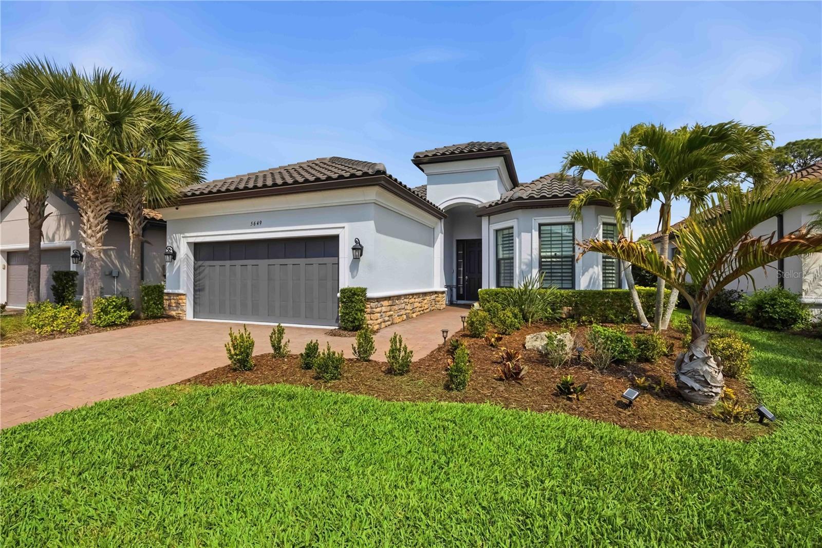 5649 Piccolo St, Nokomis, FL 34275