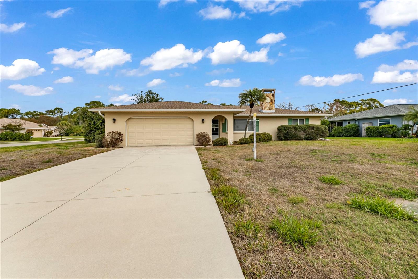 1050 Oleander St, Englewood, FL 34223
