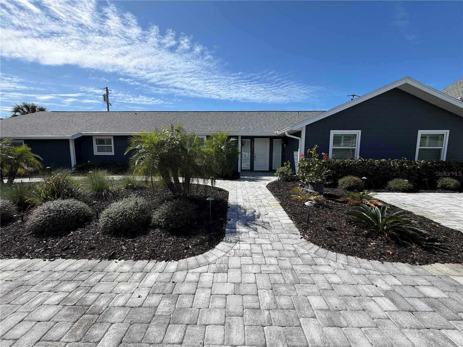 15 Gulf Manor Dr, Venice, FL 34285