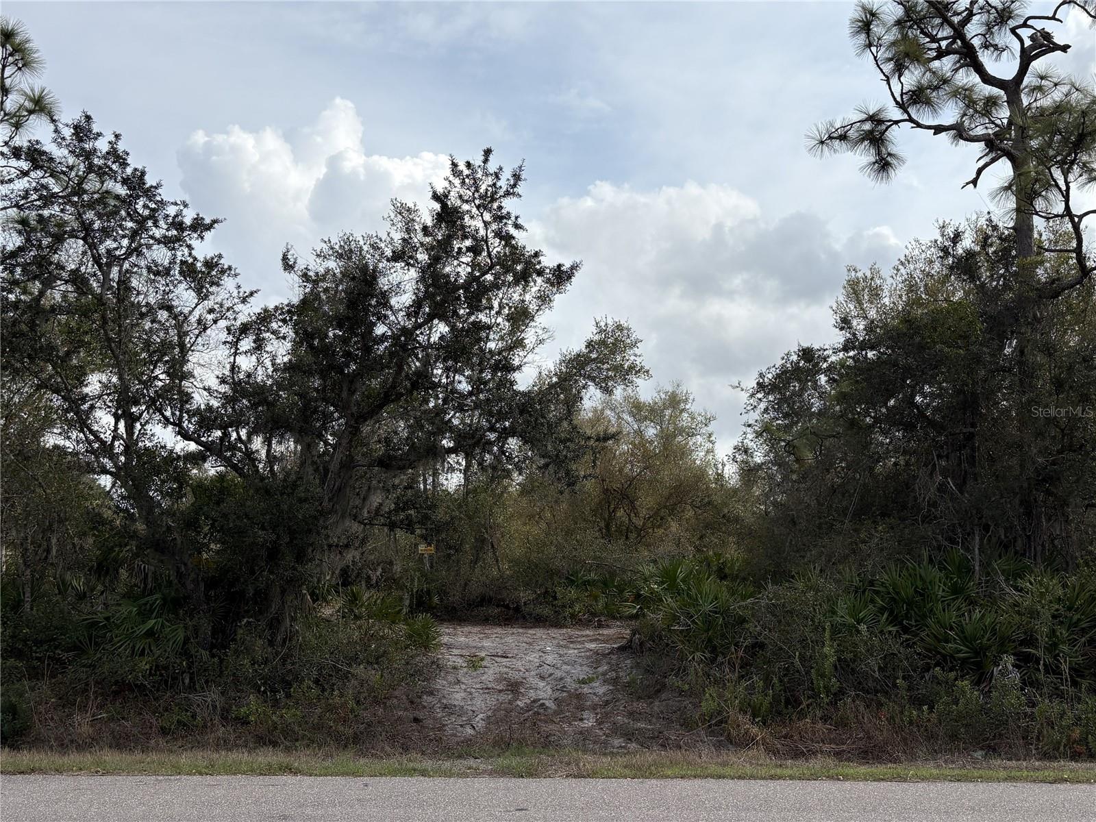 29181 Defiance Ave, Punta Gorda, FL 33982