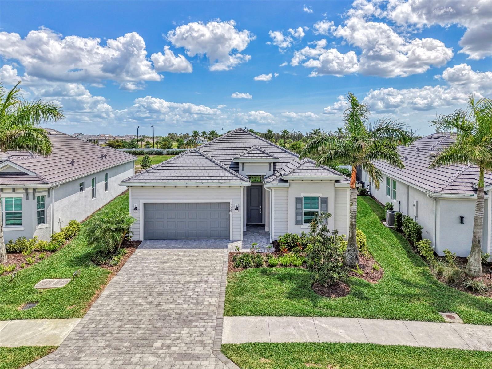17220 Jadestone Ct, Venice, FL 34293