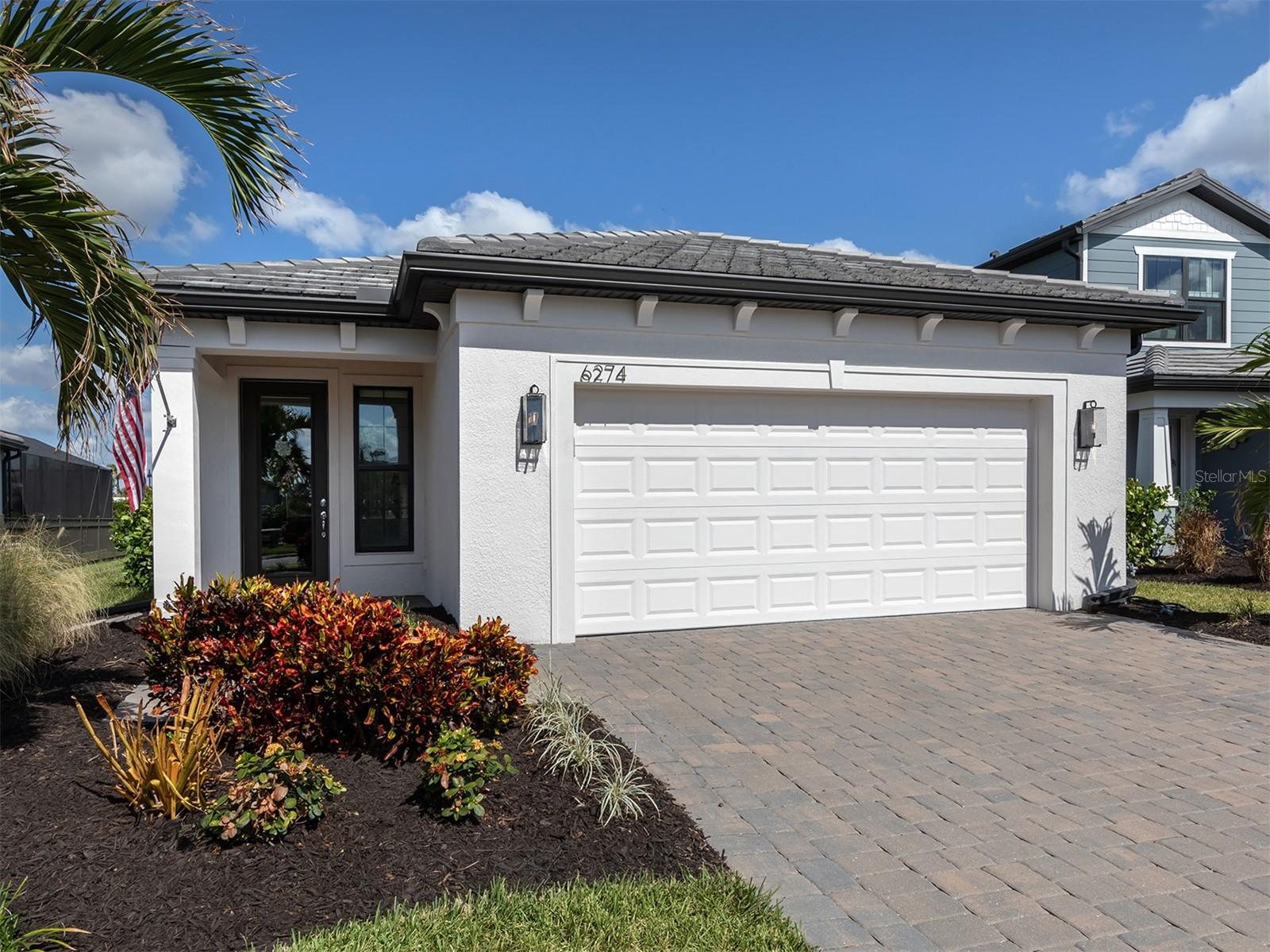 6274 Crested Eagle Ln, Nokomis, FL 34275