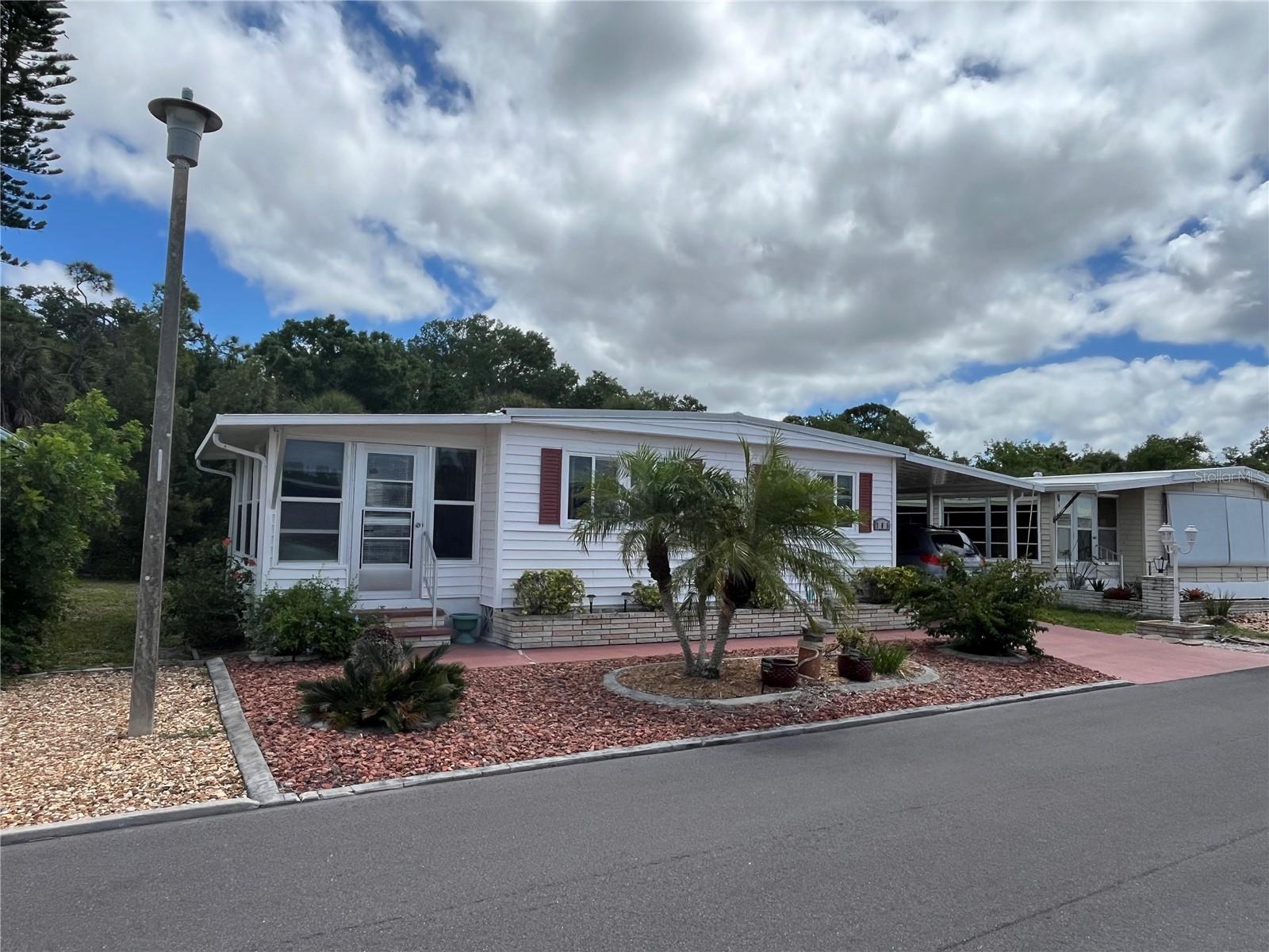 785 Cervina Dr N, Venice, FL 34285