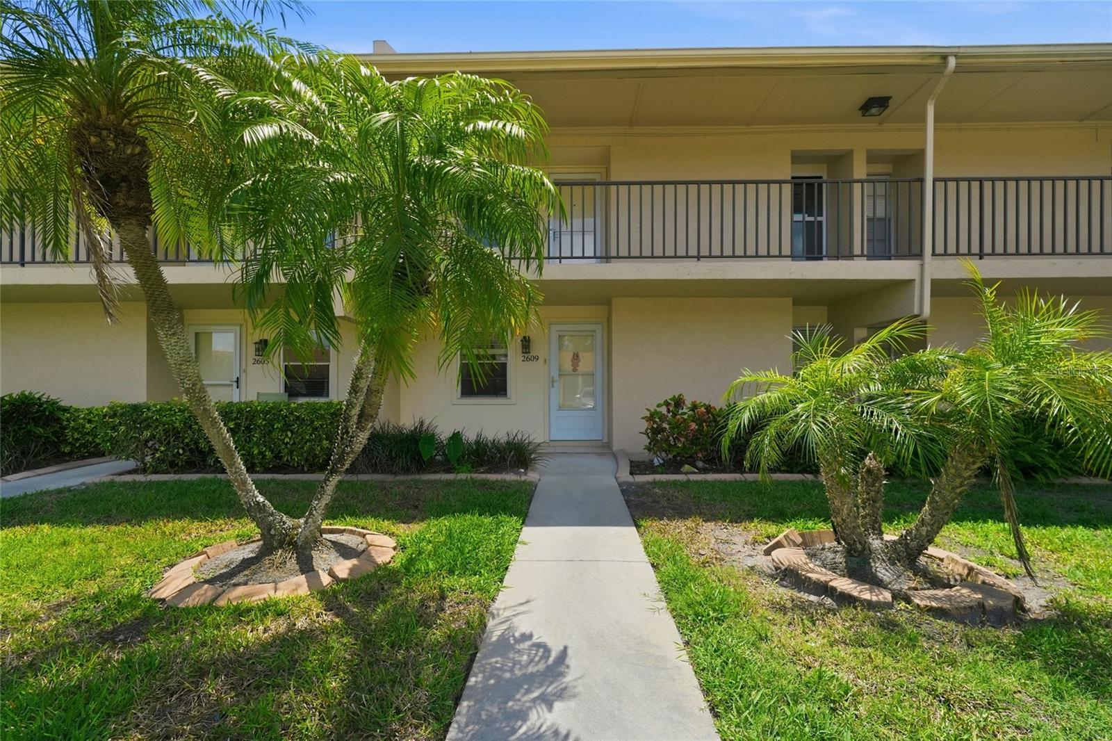 2609 Woodgate Ln #K4, Sarasota, FL 34231