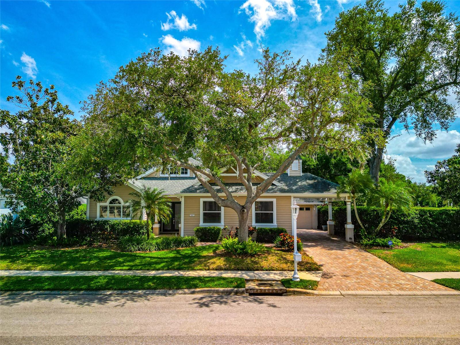 309 Americas Cup Blvd, Bradenton, FL 34208