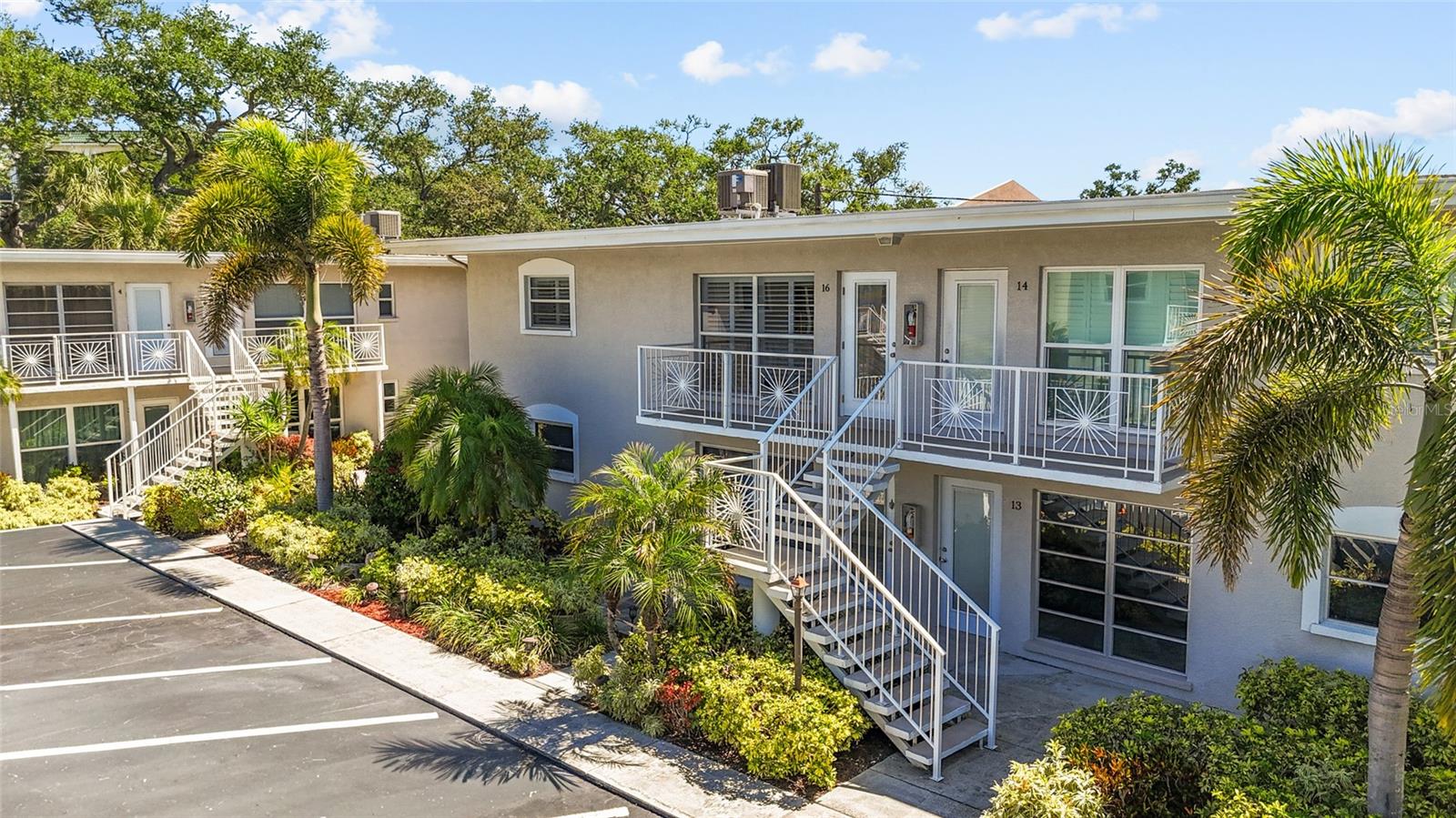521 W Venice Ave #16, Venice, FL 34285