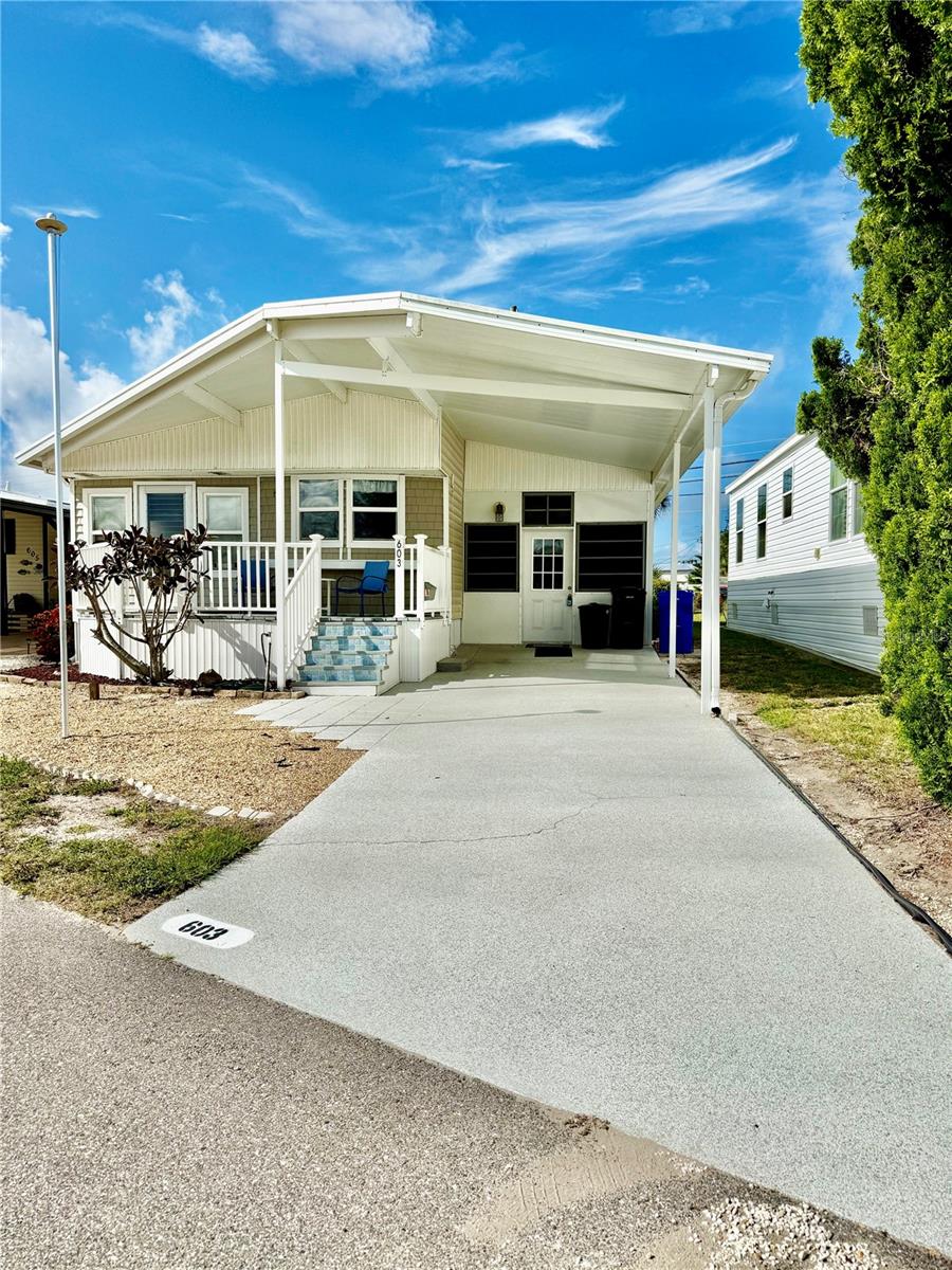 603 S Green Cir, Venice, FL 34285