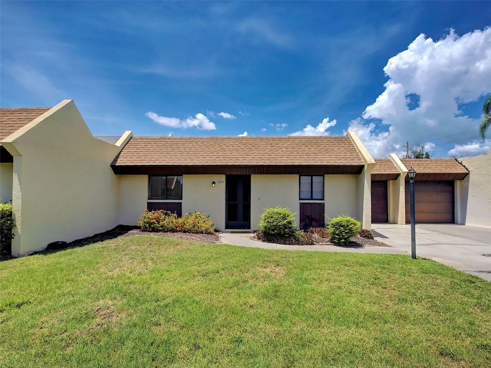 499 Albee Farm Rd #V11, Venice, FL 34285