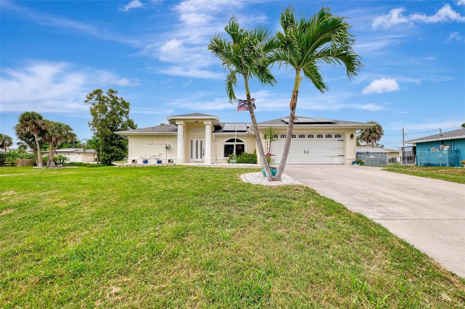 411 Nightingale Rd, Venice, FL 34293
