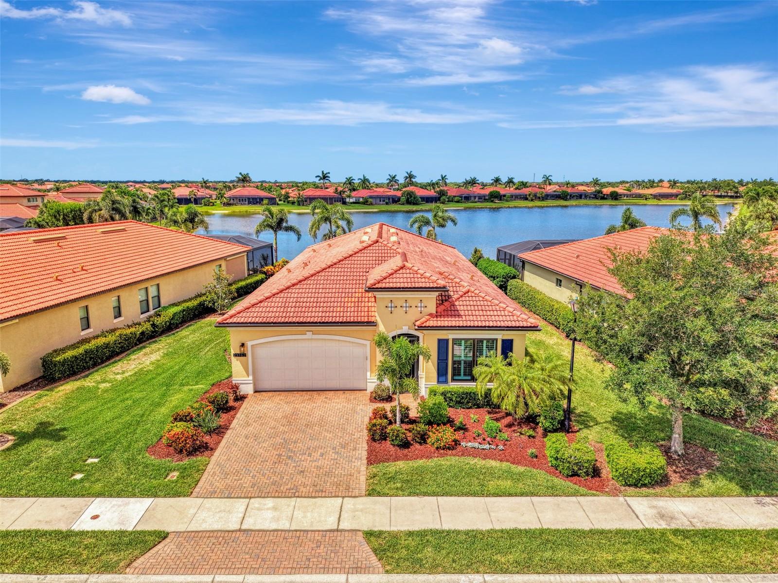 23762 Waverly Cir, Venice, FL 34293