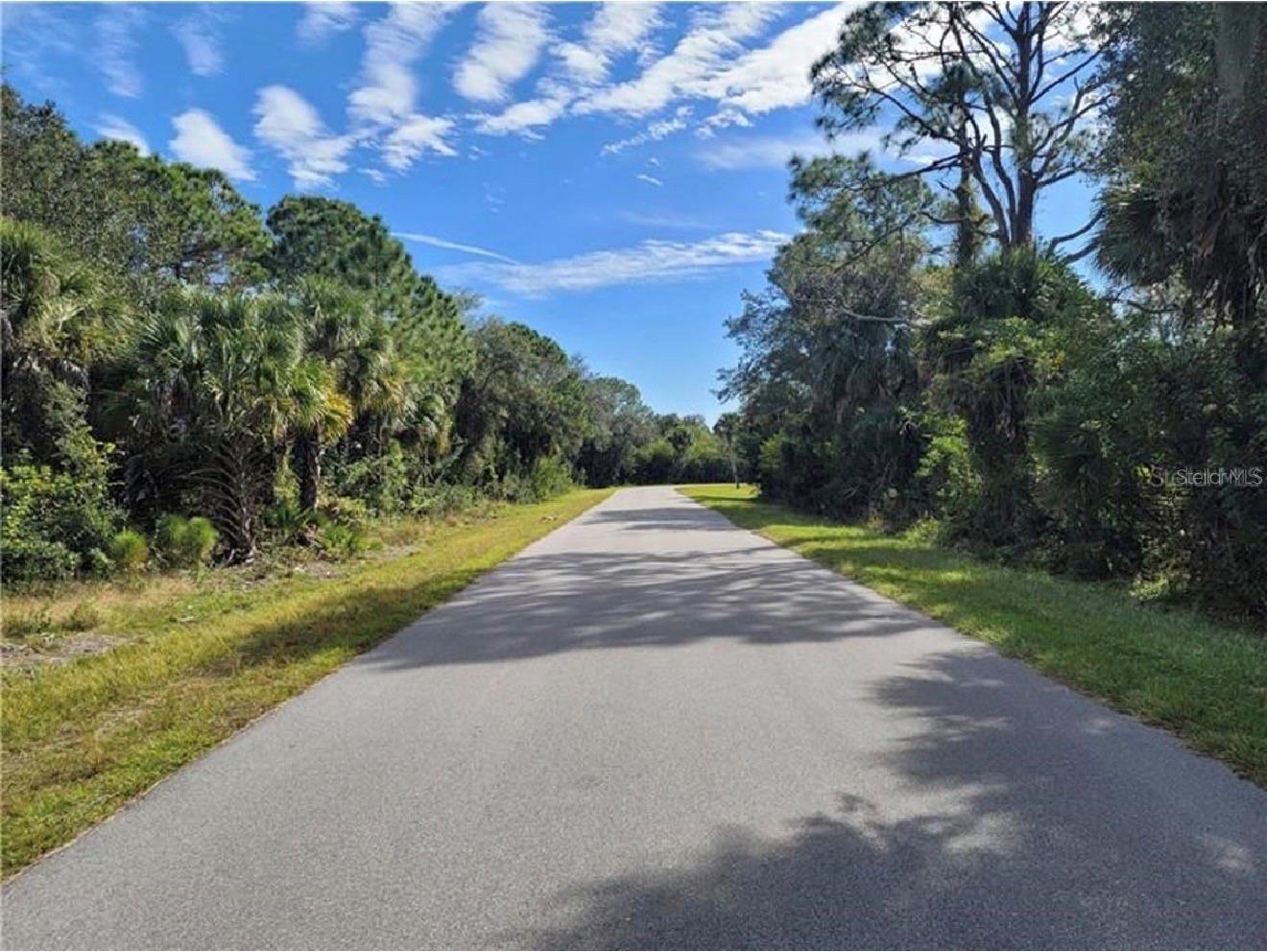 523 Mcdill Dr, Port Charlotte, FL 33953
