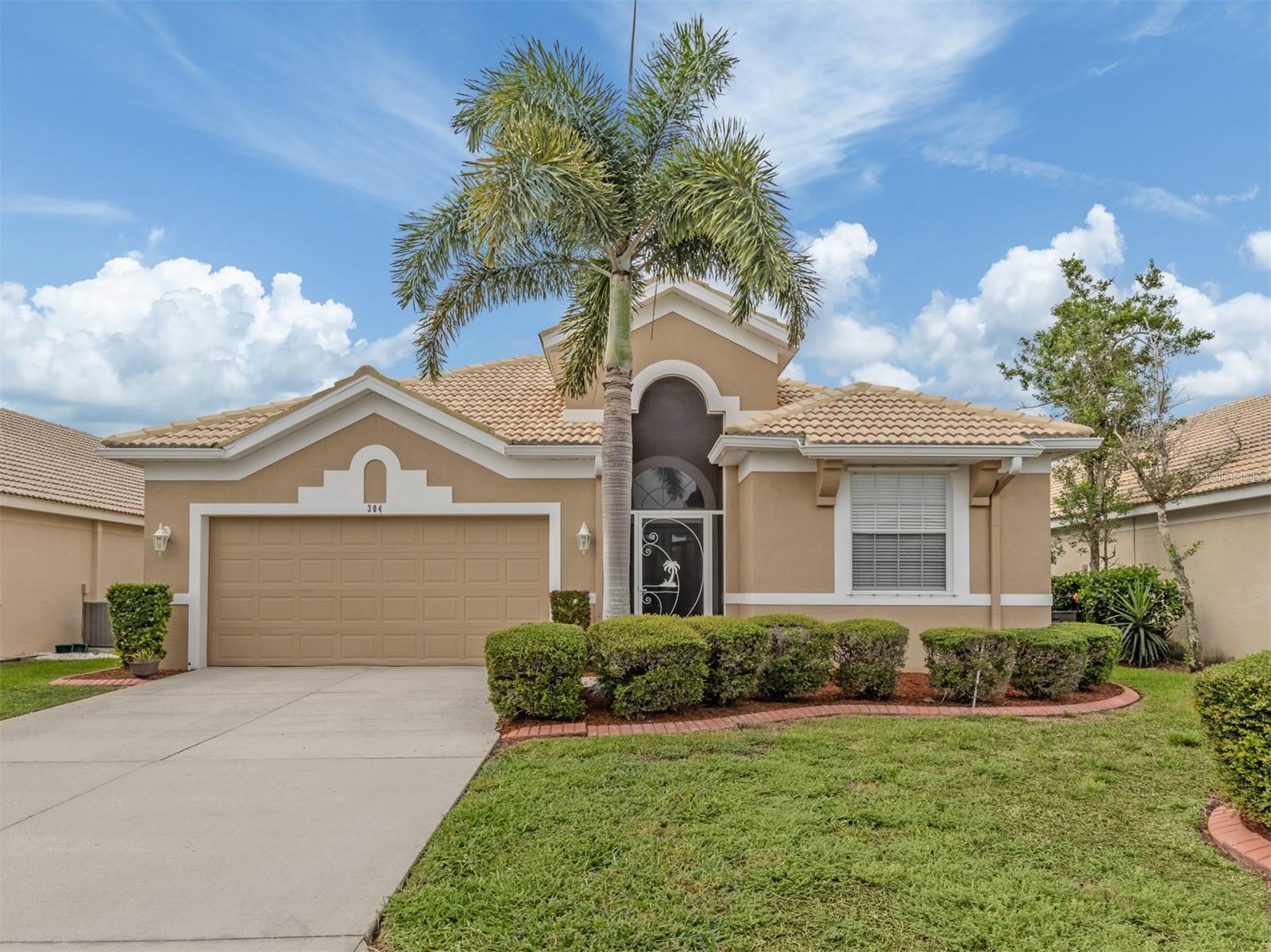 304 Langholm Dr, Venice, FL 34293