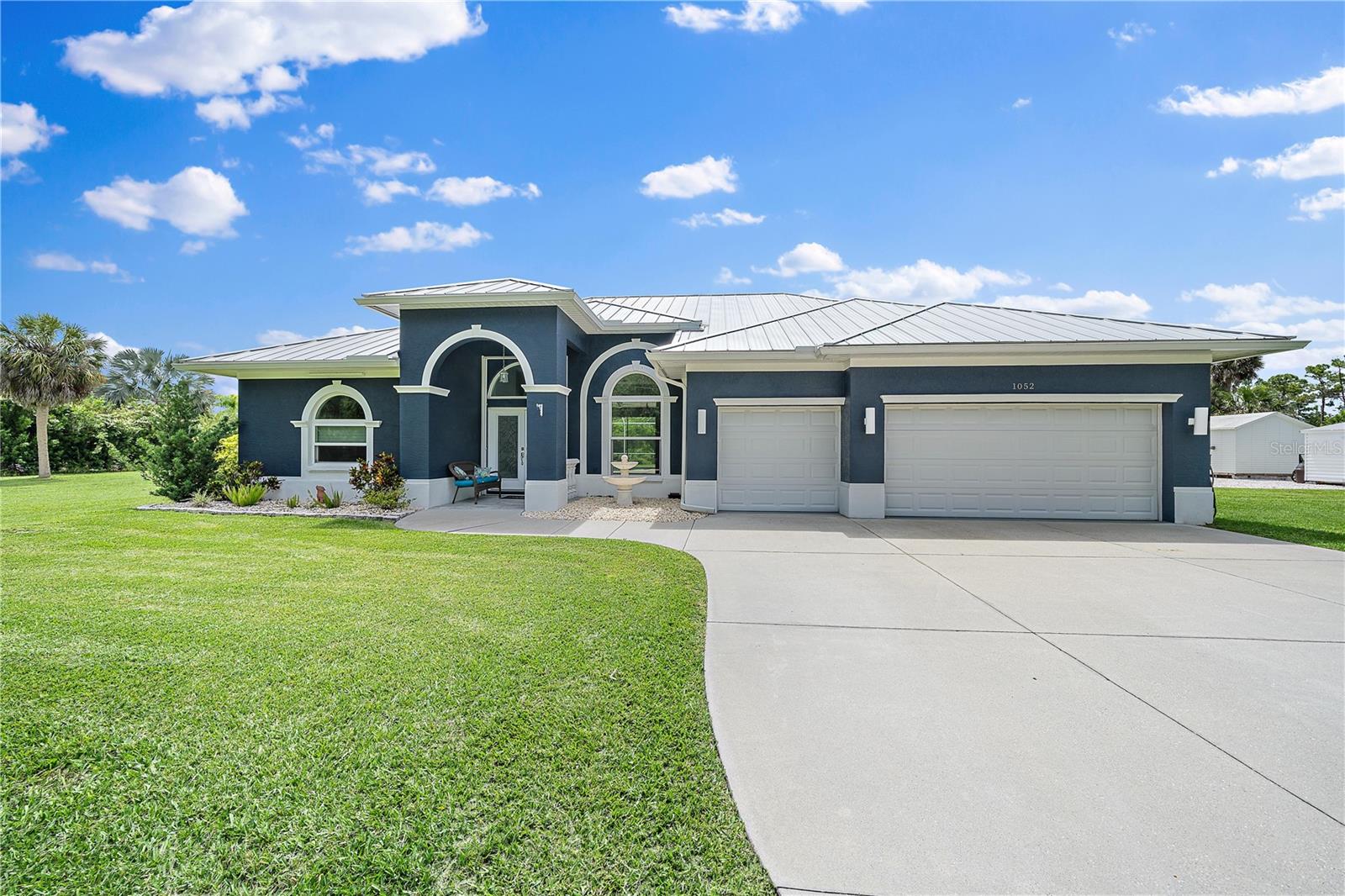 1052 Eppinger Dr, Port Charlotte, FL 33953