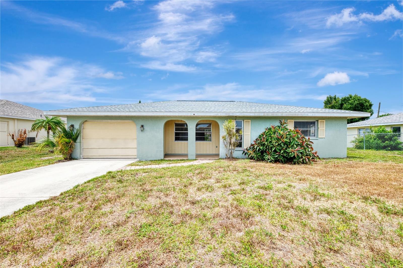 256 Periwinkle Rd, Venice, FL 34293