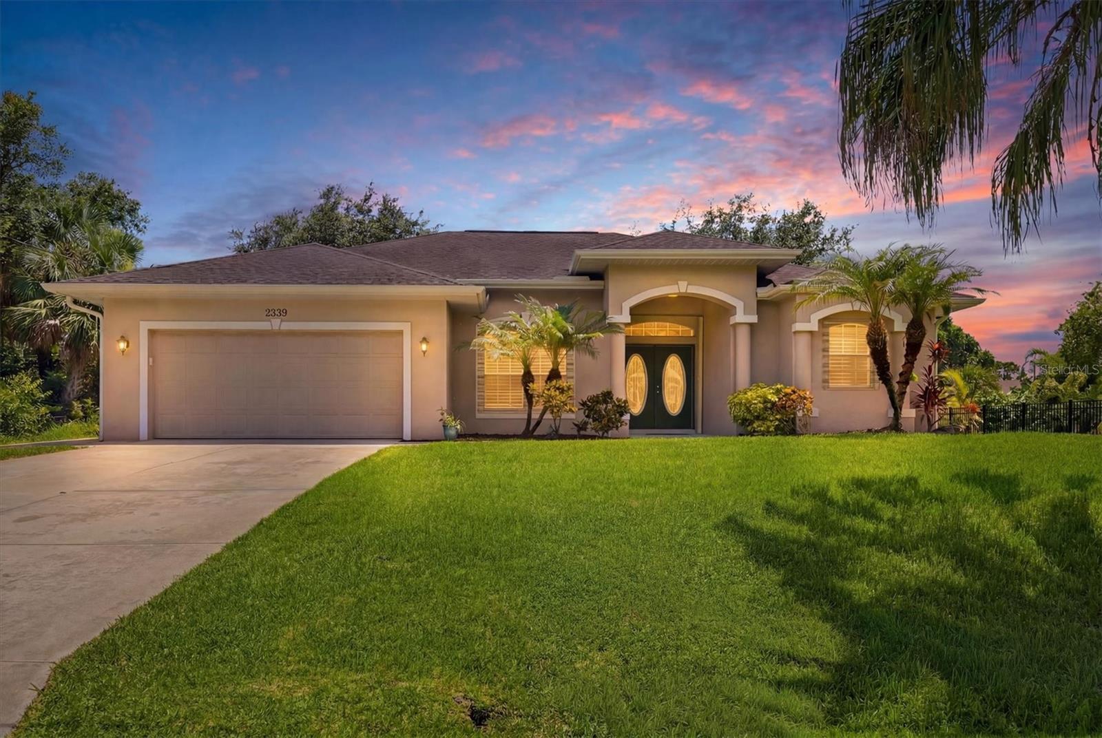 2339 Homestead Cir, North Port, FL 34286