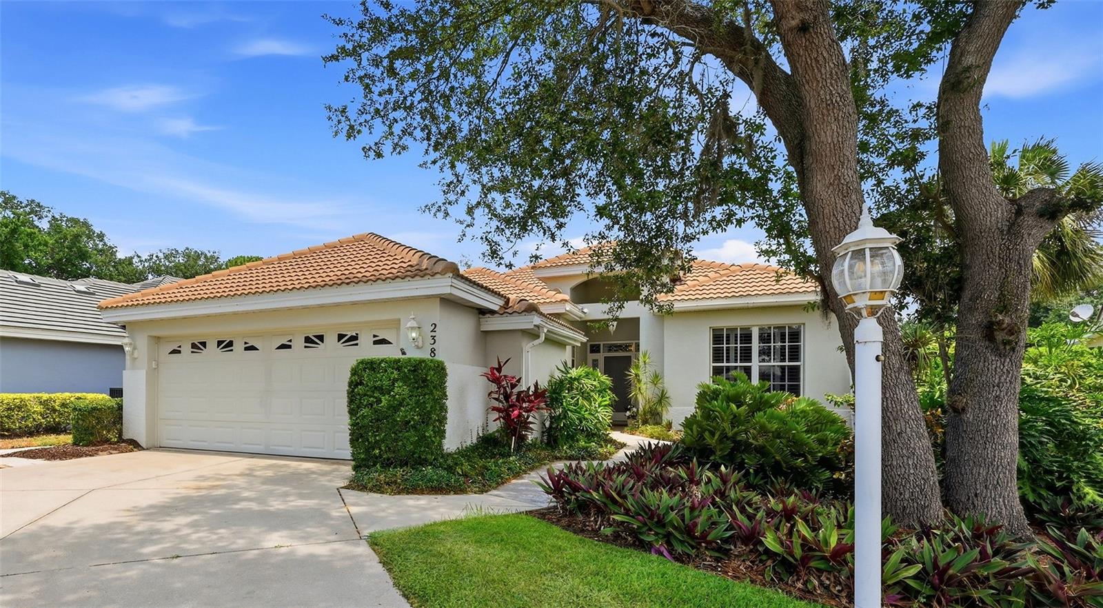 238 Vestavia Dr, Venice, FL 34292