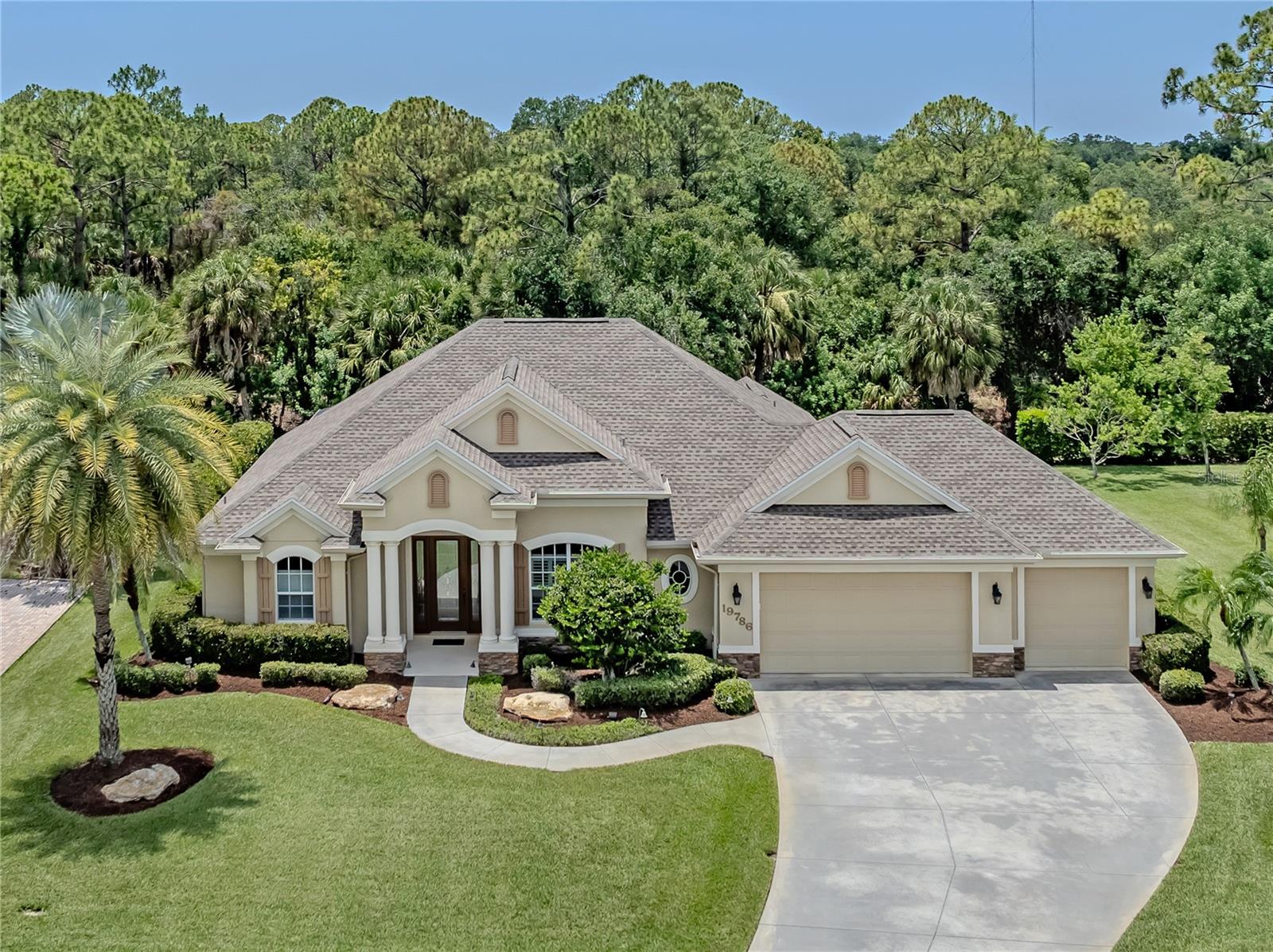 19786 Cobblestone Cir, Venice, FL 34292