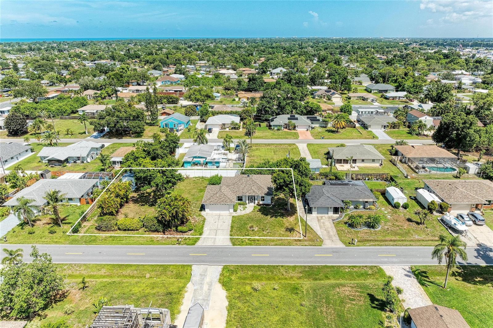 262 Palmetto Dr, Venice, FL 34293
