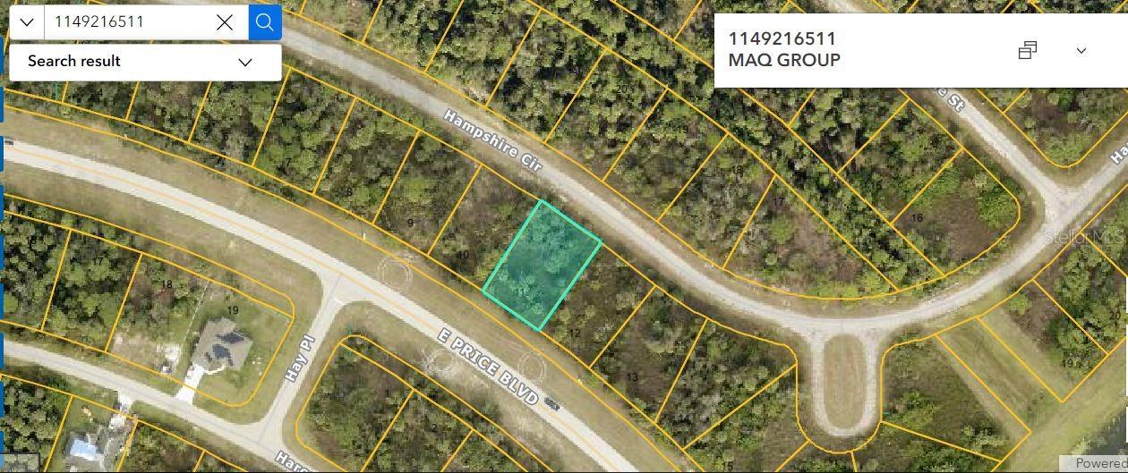 Hampshire Cir, North Port, FL 34288