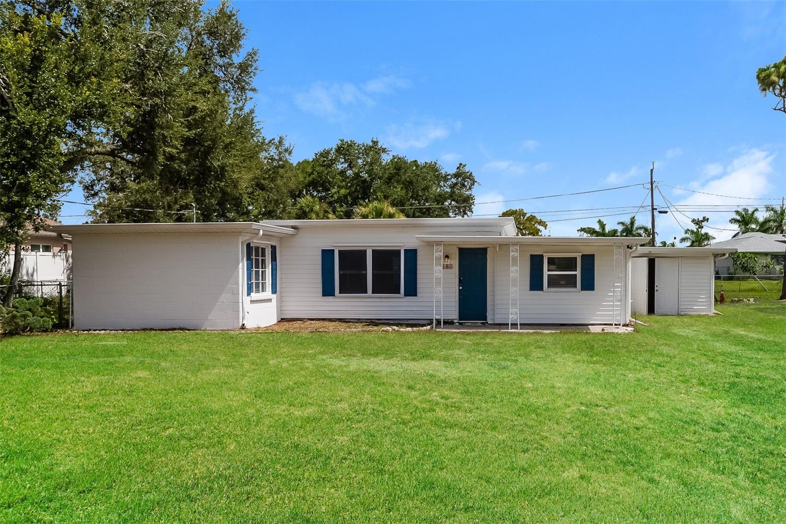 580 Leach St, Englewood, FL 34223