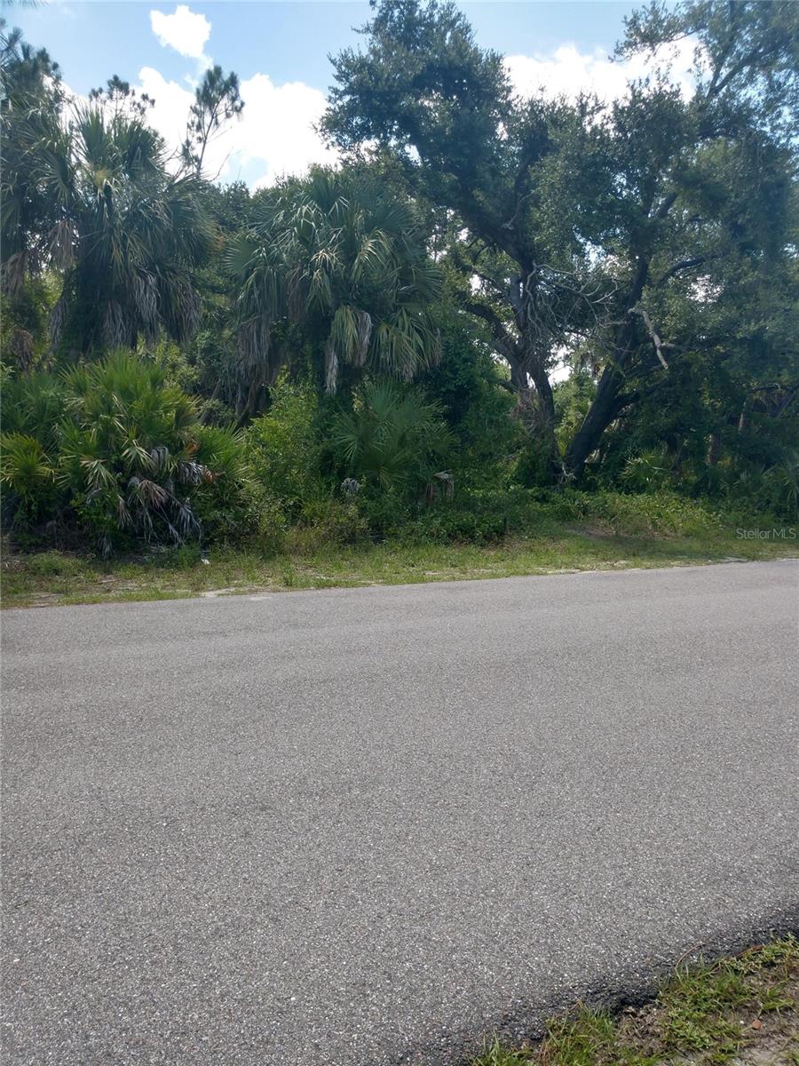 1420 Kenesaw St, Port Charlotte, FL 33948
