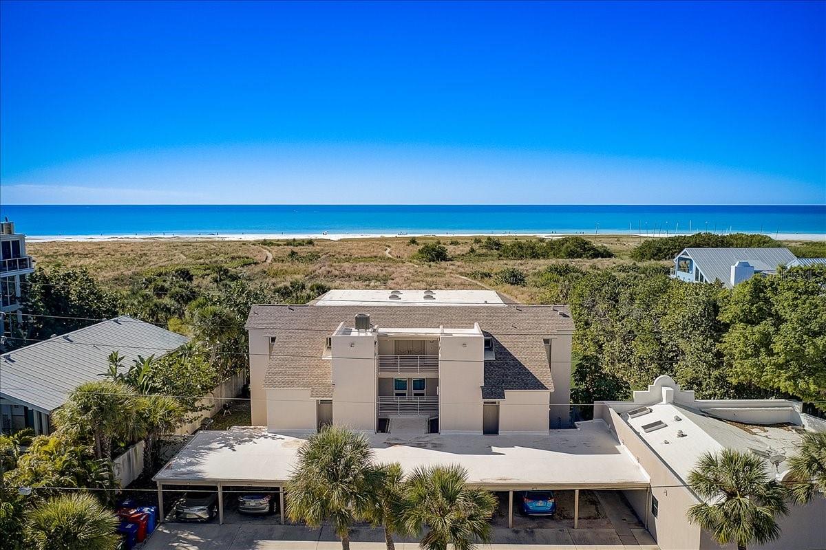 524 Beach Rd #A, Sarasota, FL 34242