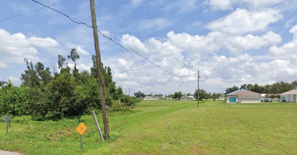 30352 Holly Rd, Punta Gorda, FL 33982