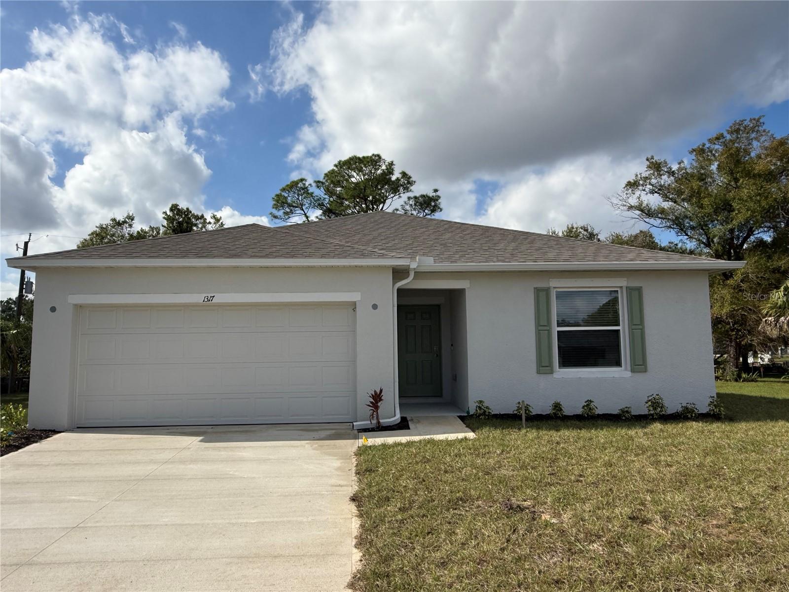 1317 Arrow St, Port Charlotte, FL 33952