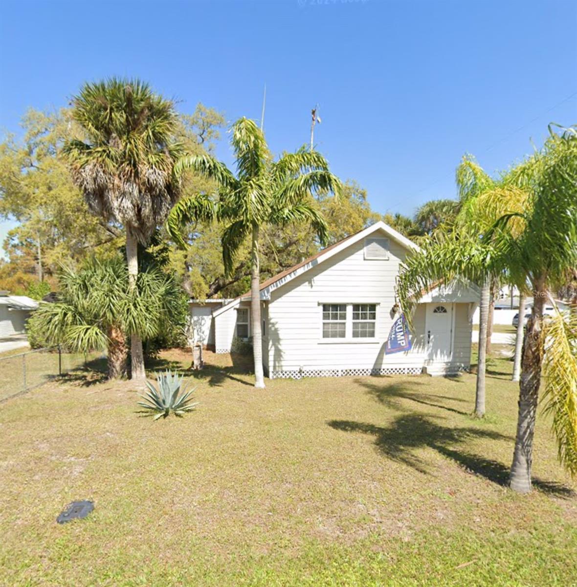744 Myrtle Ave, Venice, FL 34285