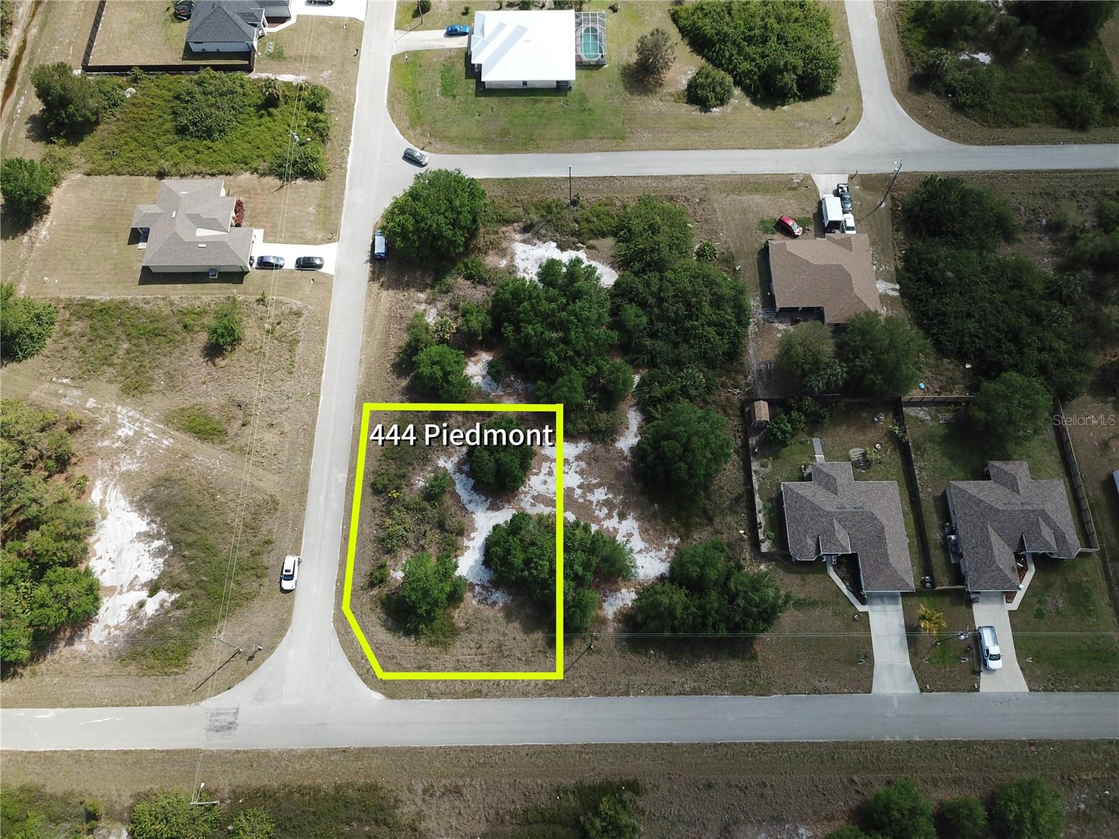 444 Piedmont St, Lehigh Acres, FL 33974