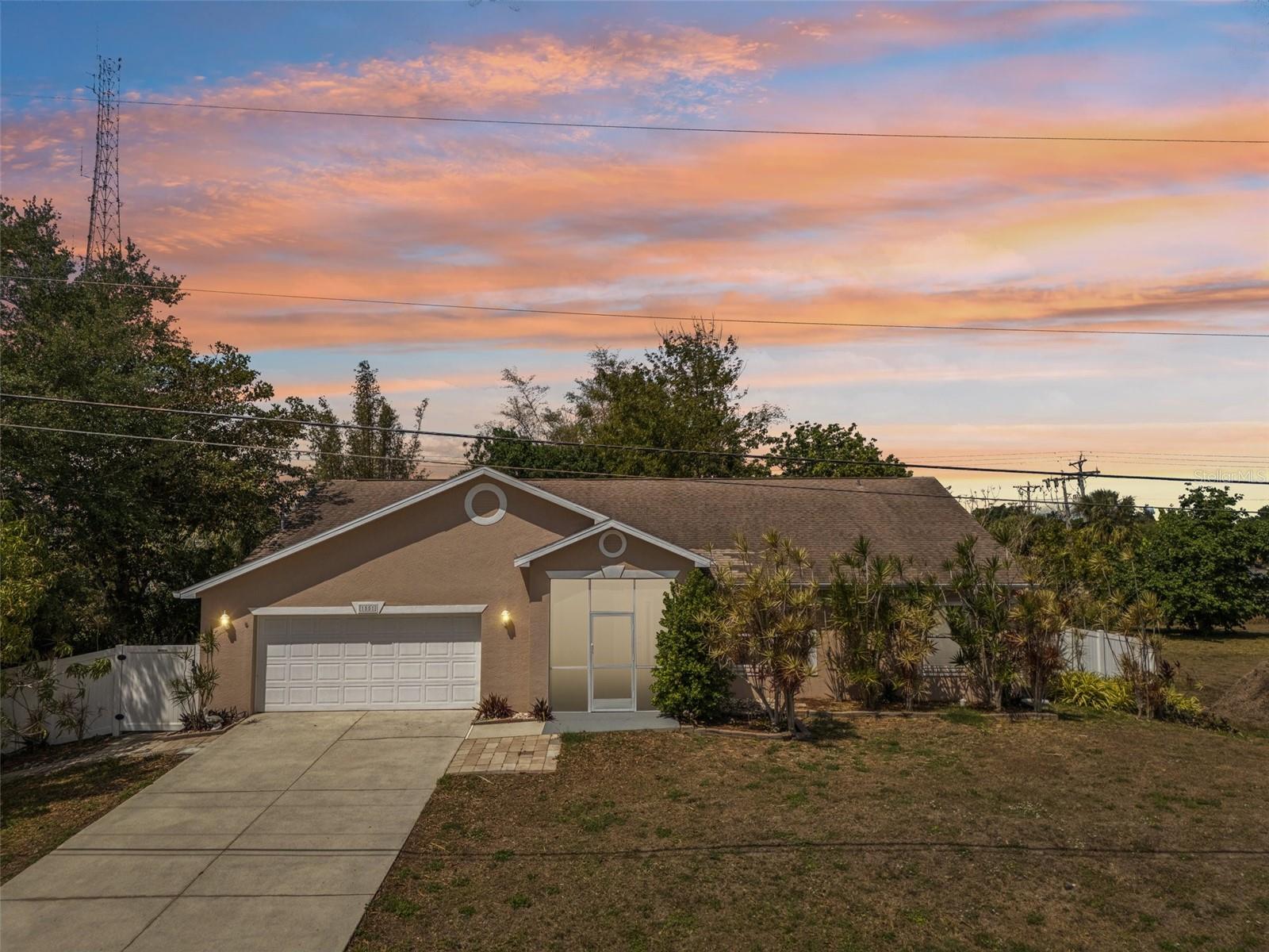 1551 Evalena Ln, North Fort Myers, FL 33917