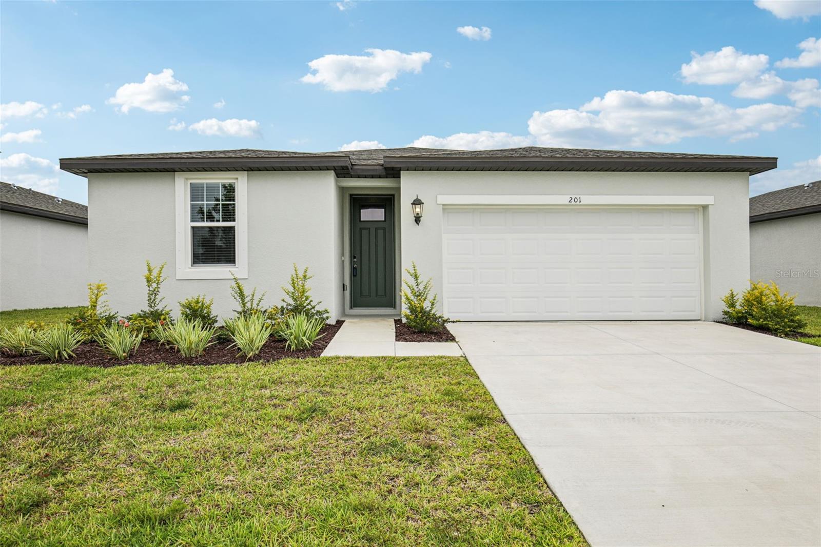 201 Lazy Shore Dr, Nokomis, FL 34275
