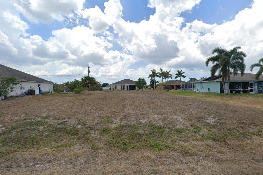 1122 Ne 3 Ave, Cape Coral, FL 33909