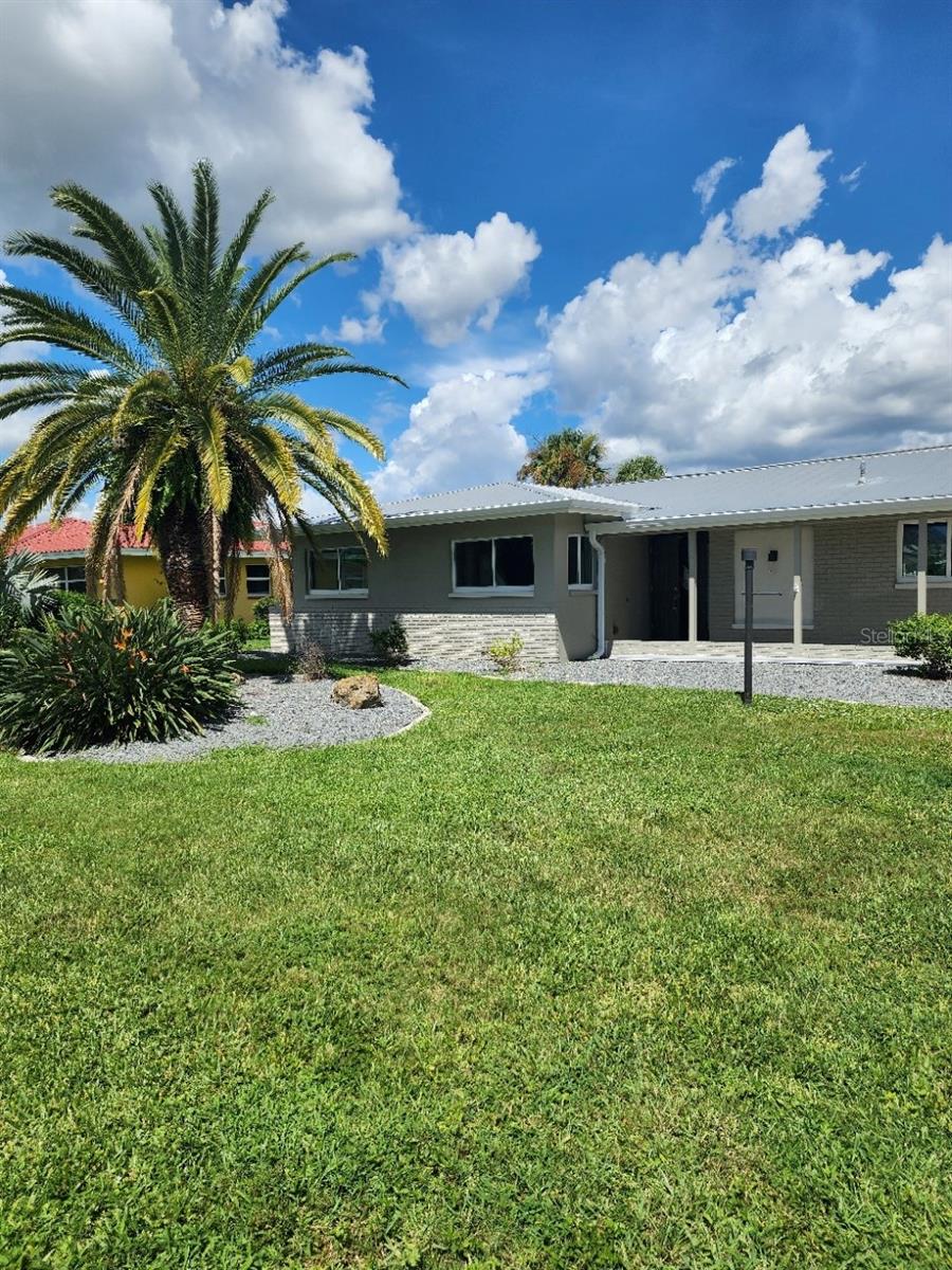 5325 Cocoa Ct, Cape Coral, FL 33904