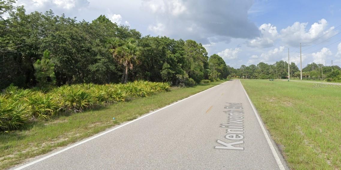 20580 Kenilworth Blvd, Port Charlotte, FL 33954