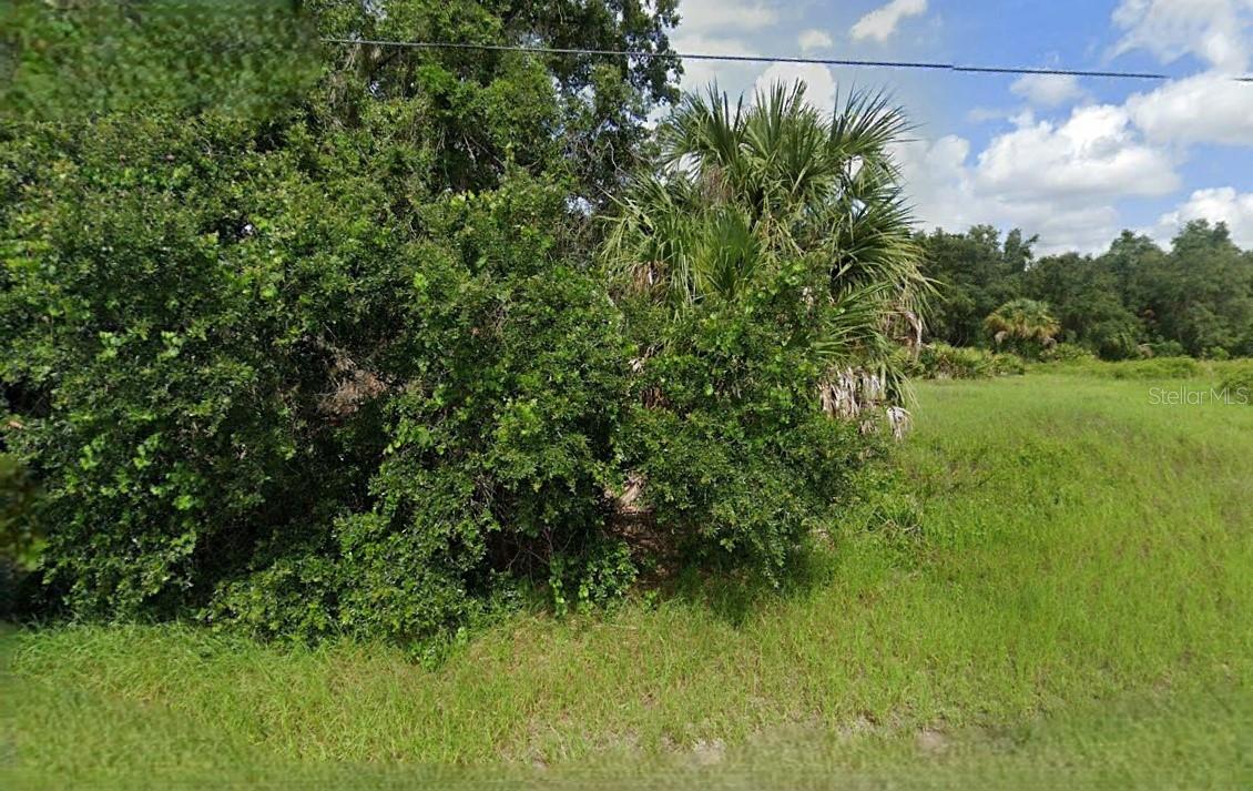 Inverness St, North Port, FL 34288