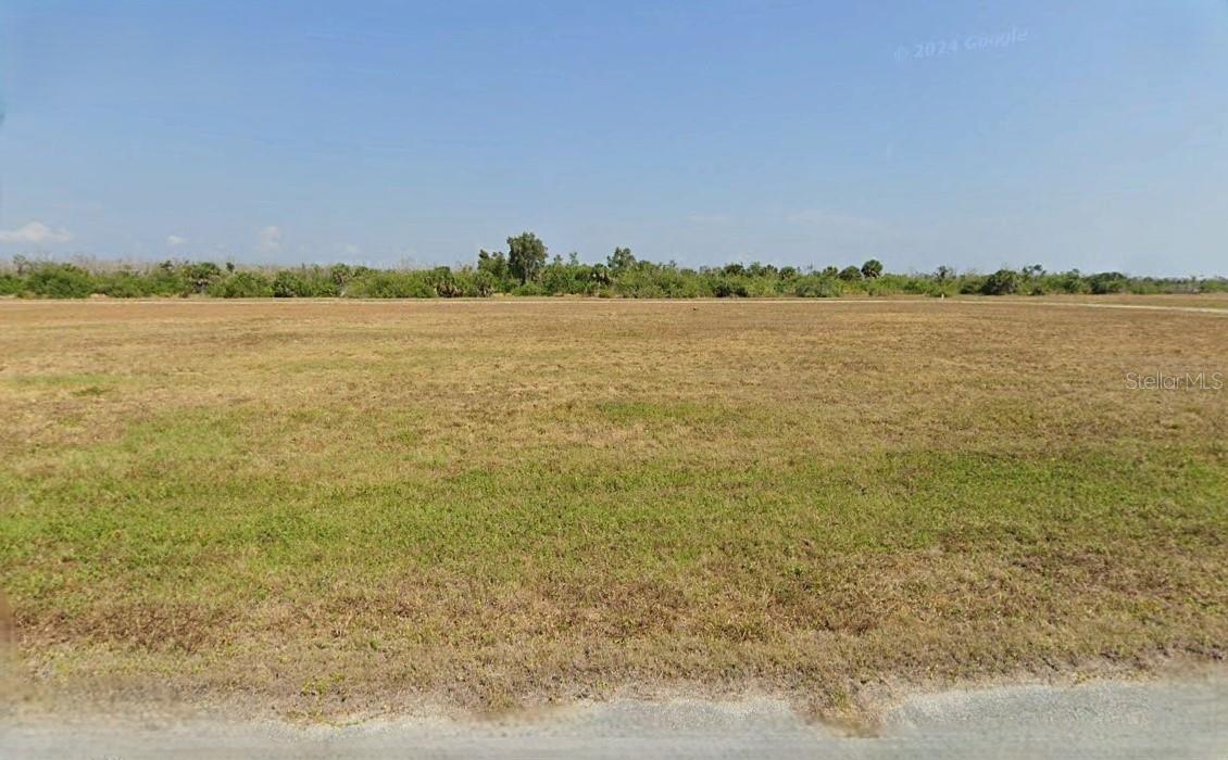 13038 & 13044 Gouramis Ln, Placida, FL 33946