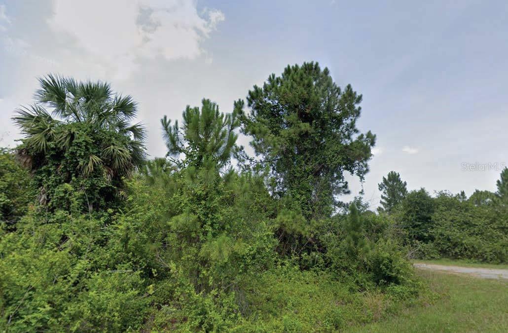 Jiggs St, North Port, FL 34288