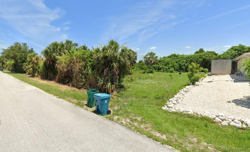 13428 Bouvardia Ln, Port Charlotte, FL 33981