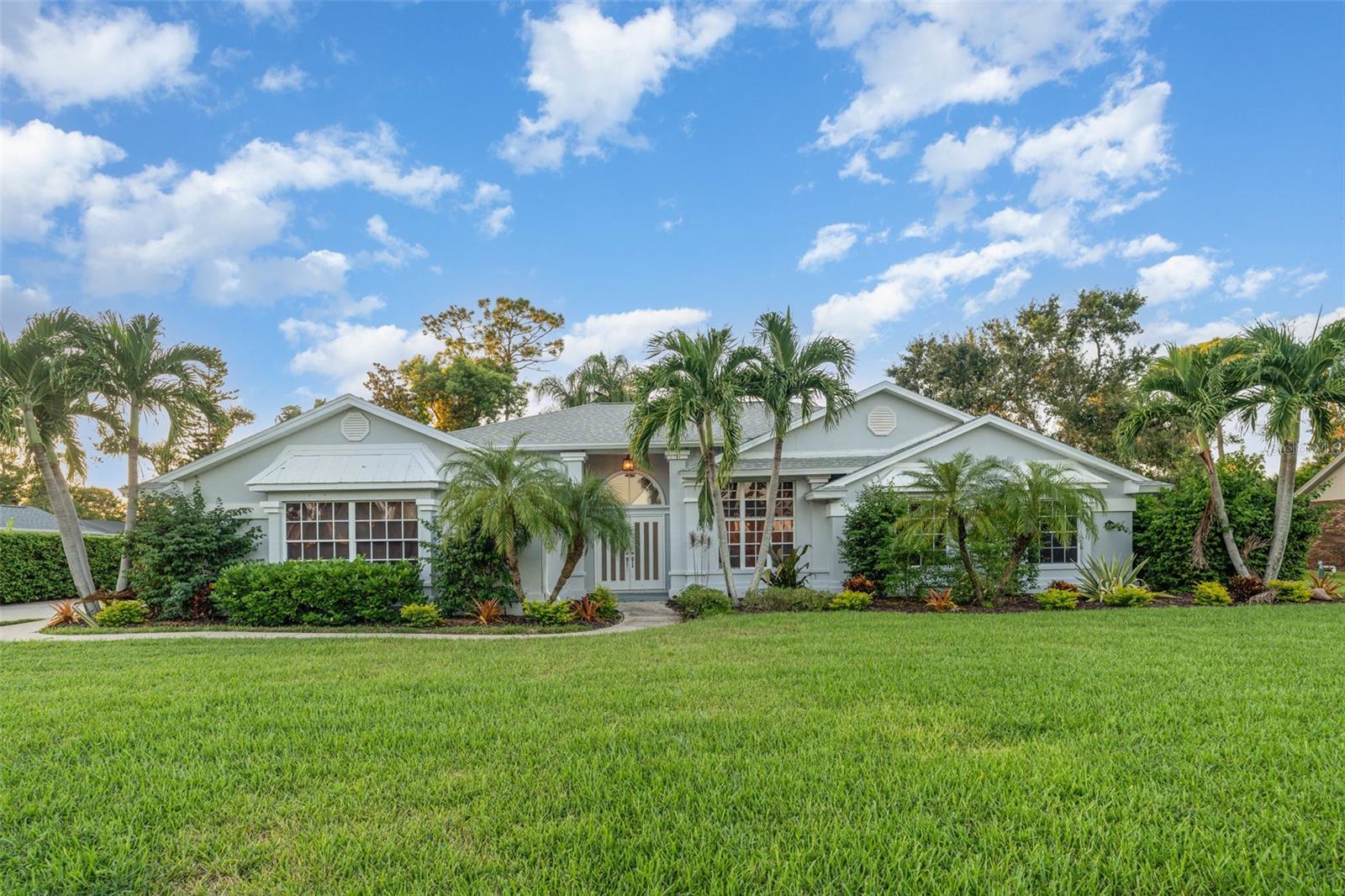 7505 Weeping Willow Blvd, Sarasota, FL 34241