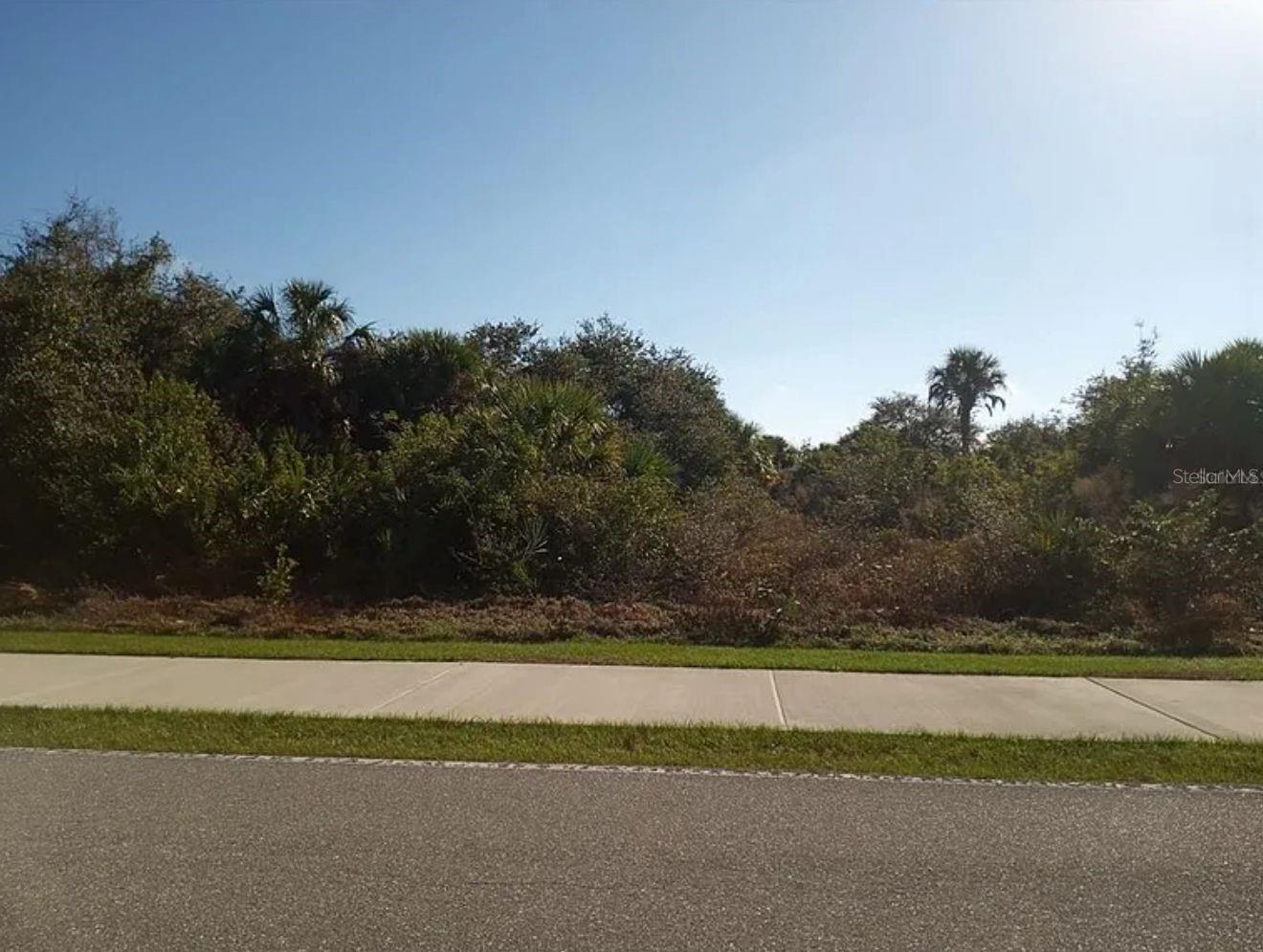 9982 Calumet Blvd, Port Charlotte, FL 33981