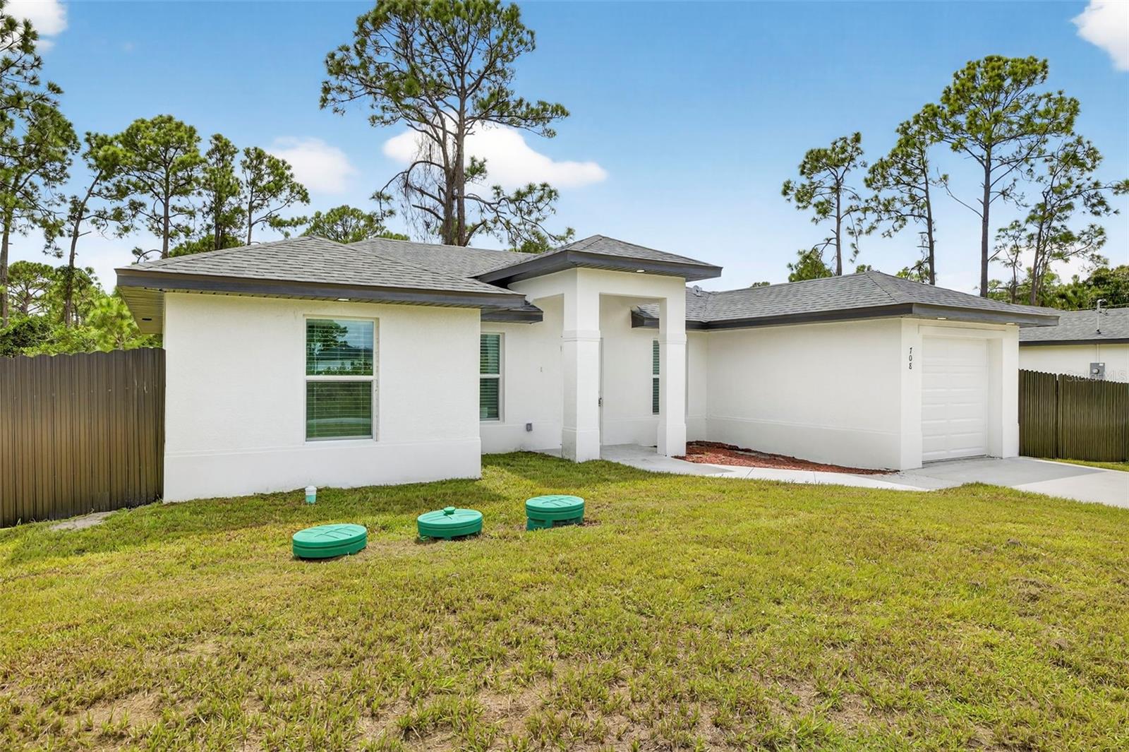 2804 64th St W, Lehigh Acres, FL 33971
