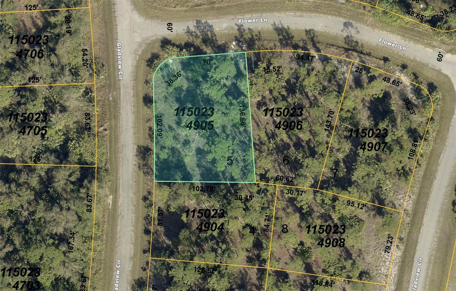 Gladview Cir, North Port, FL 34288