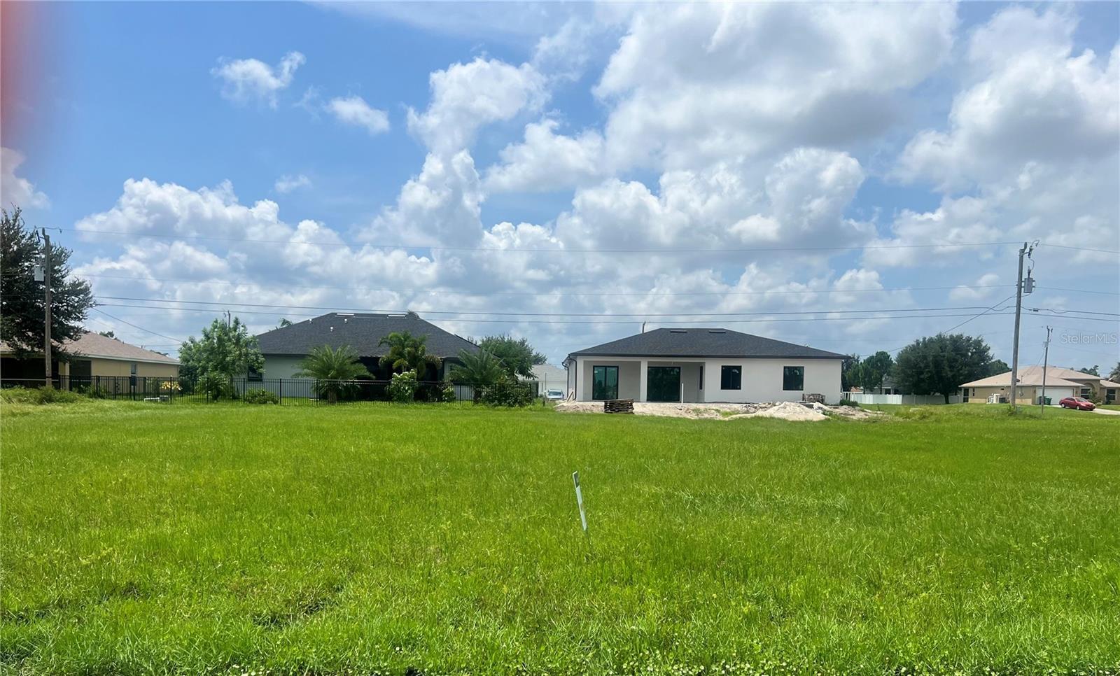 1306 Ne 19th Pl, Cape Coral, FL 33909