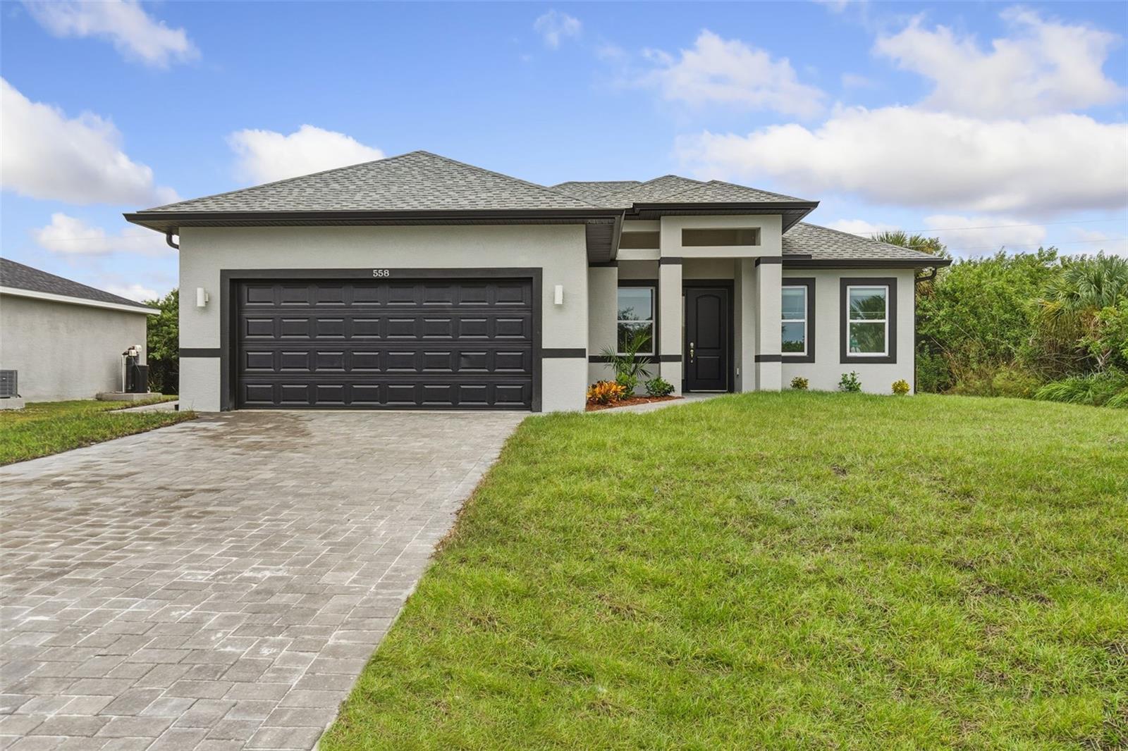 558 Rutland Cir, Port Charlotte, FL 33954