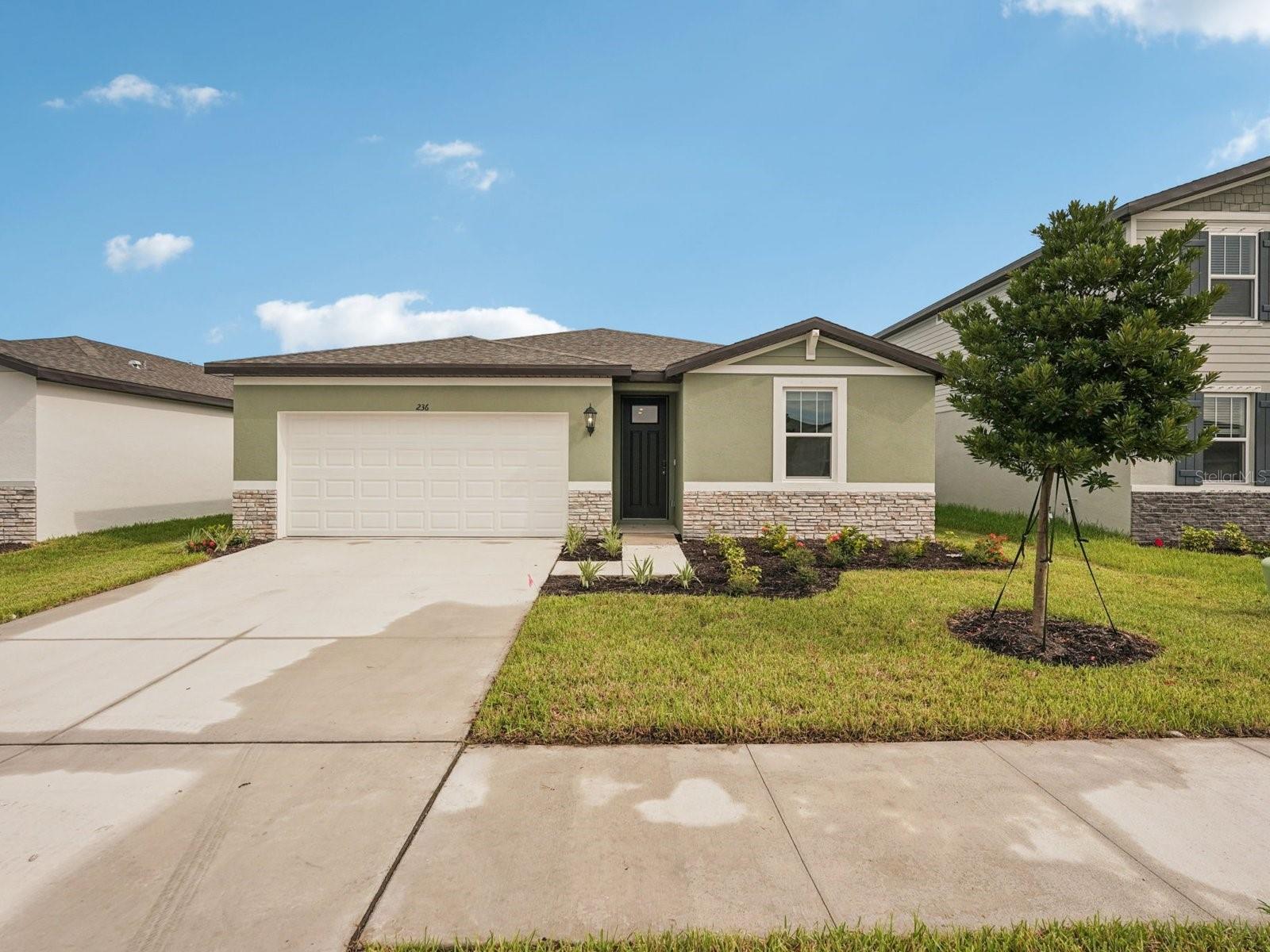 236 Lazy Shore Dr, Nokomis, FL 34275