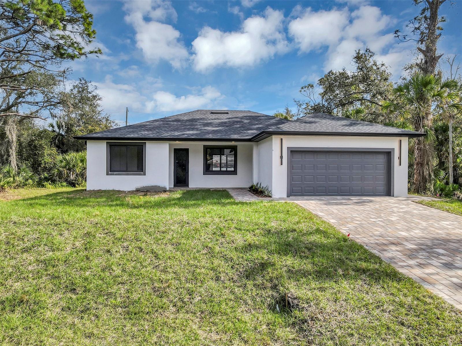 78 Bishop St, Port Charlotte, FL 33954