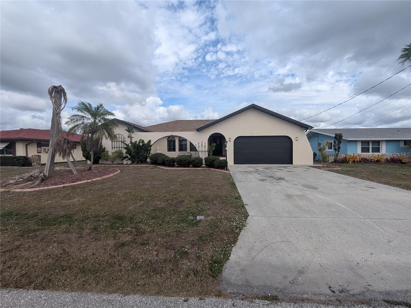 110 Peckham St Sw, Port Charlotte, FL 33952